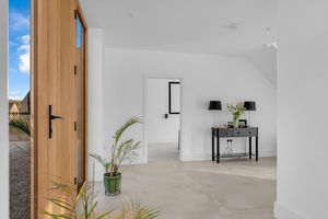 Photo 82- click for photo gallery